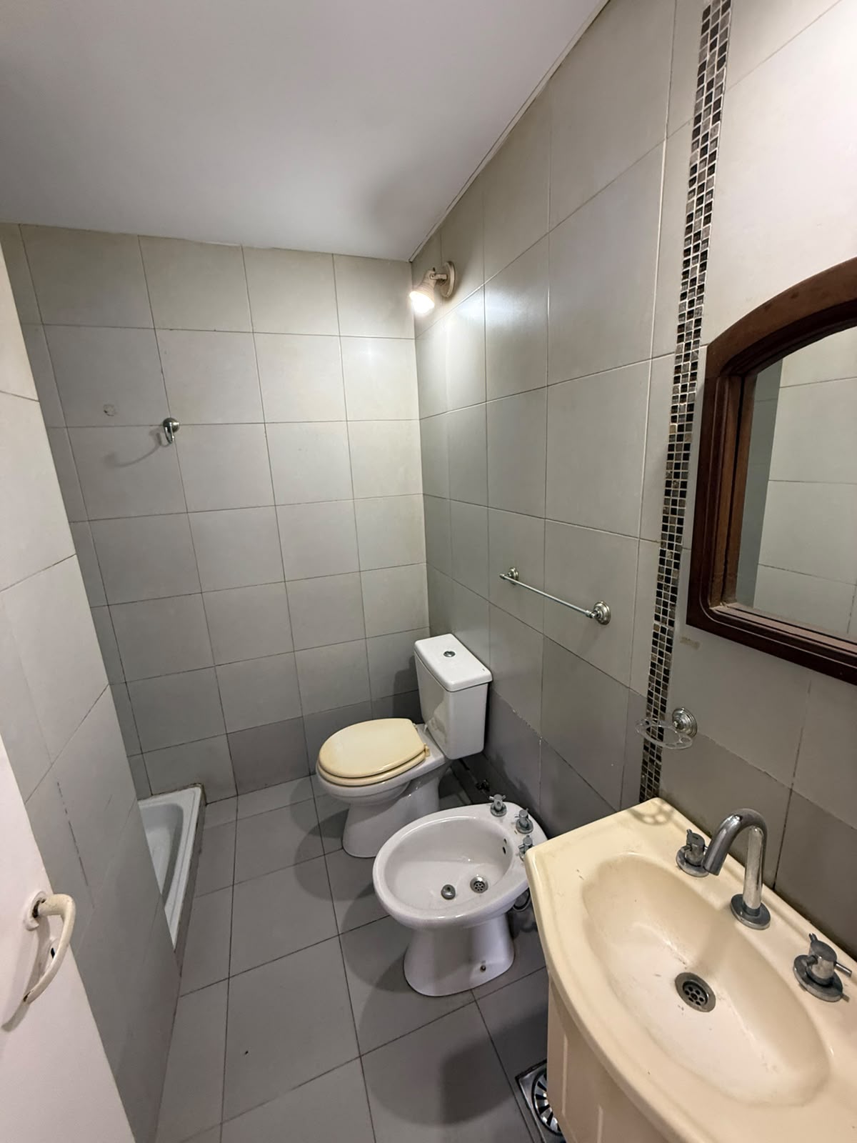 aparopropiedades - Departamento de 2 ambientes en Quilmes 