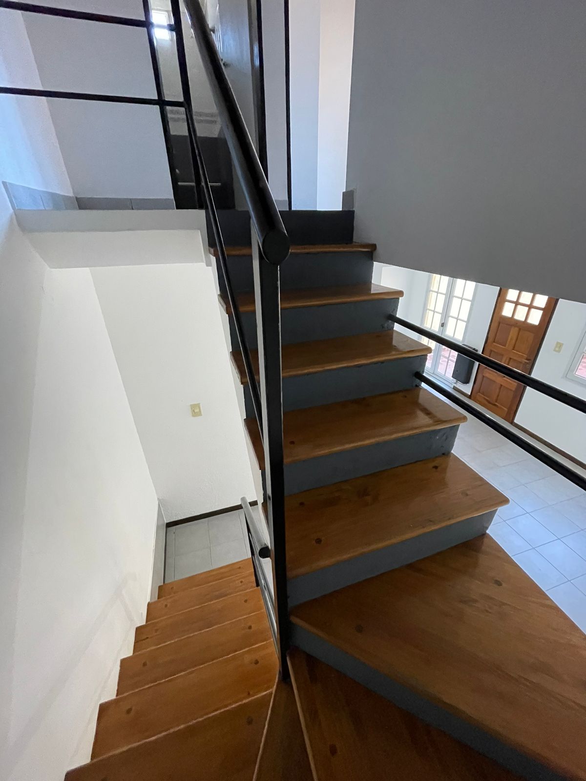aparopropiedades - Departamento de 3 ambientes en Bernal Oeste