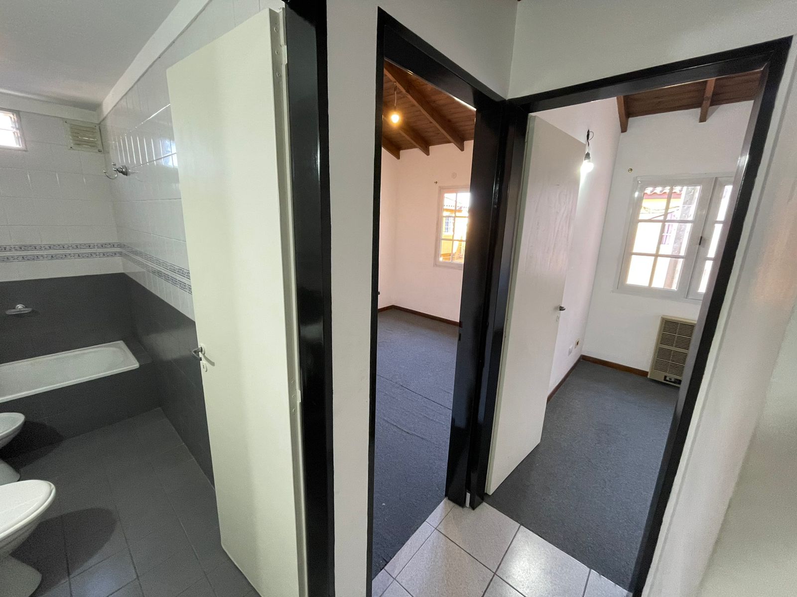 aparopropiedades - Departamento de 3 ambientes en Bernal Oeste