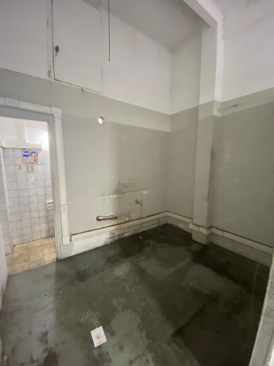 aparopropiedades - Local comercial a la venta en excelente ubicación