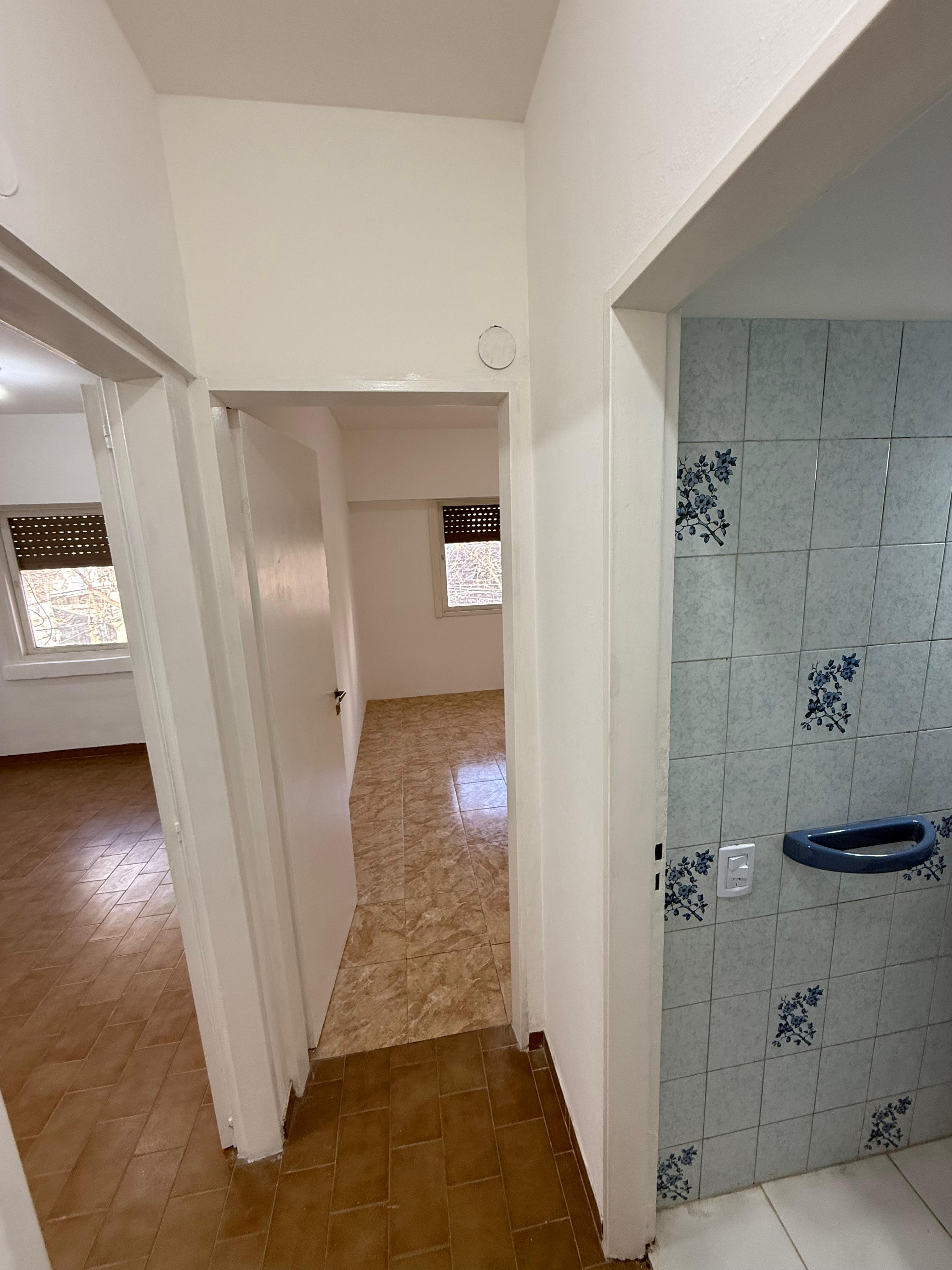 aparopropiedades - Departamento de 3 ambientes en Quilmes centro
