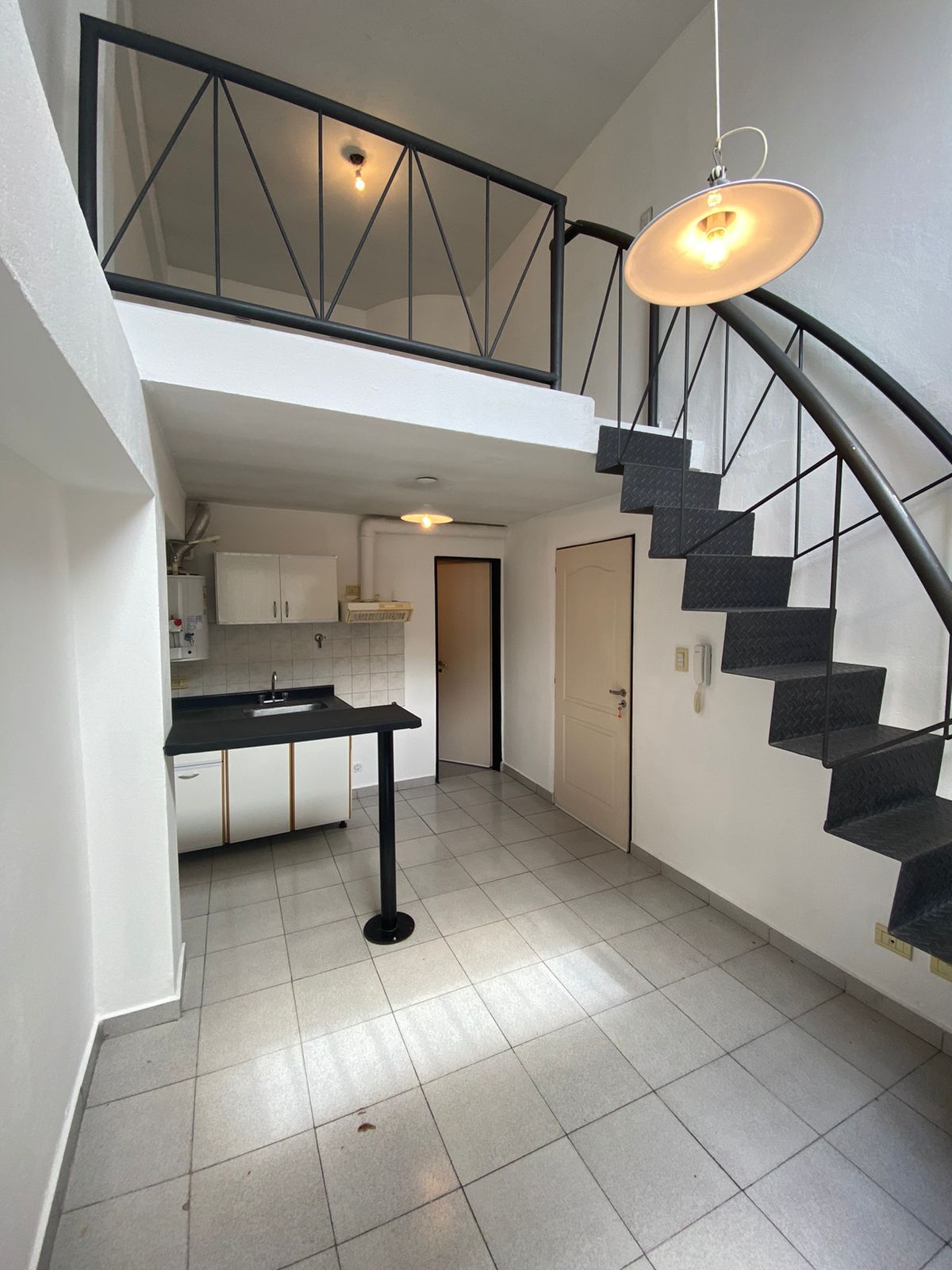 aparopropiedades - Departamento de 2 ambientes tipo Loft en Quilmes Oeste
