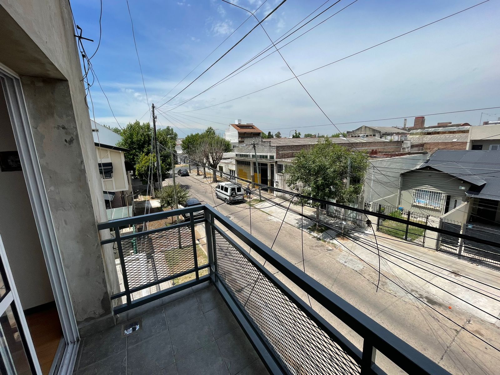 aparopropiedades - Departamento de 2 ambientes en bernal oeste