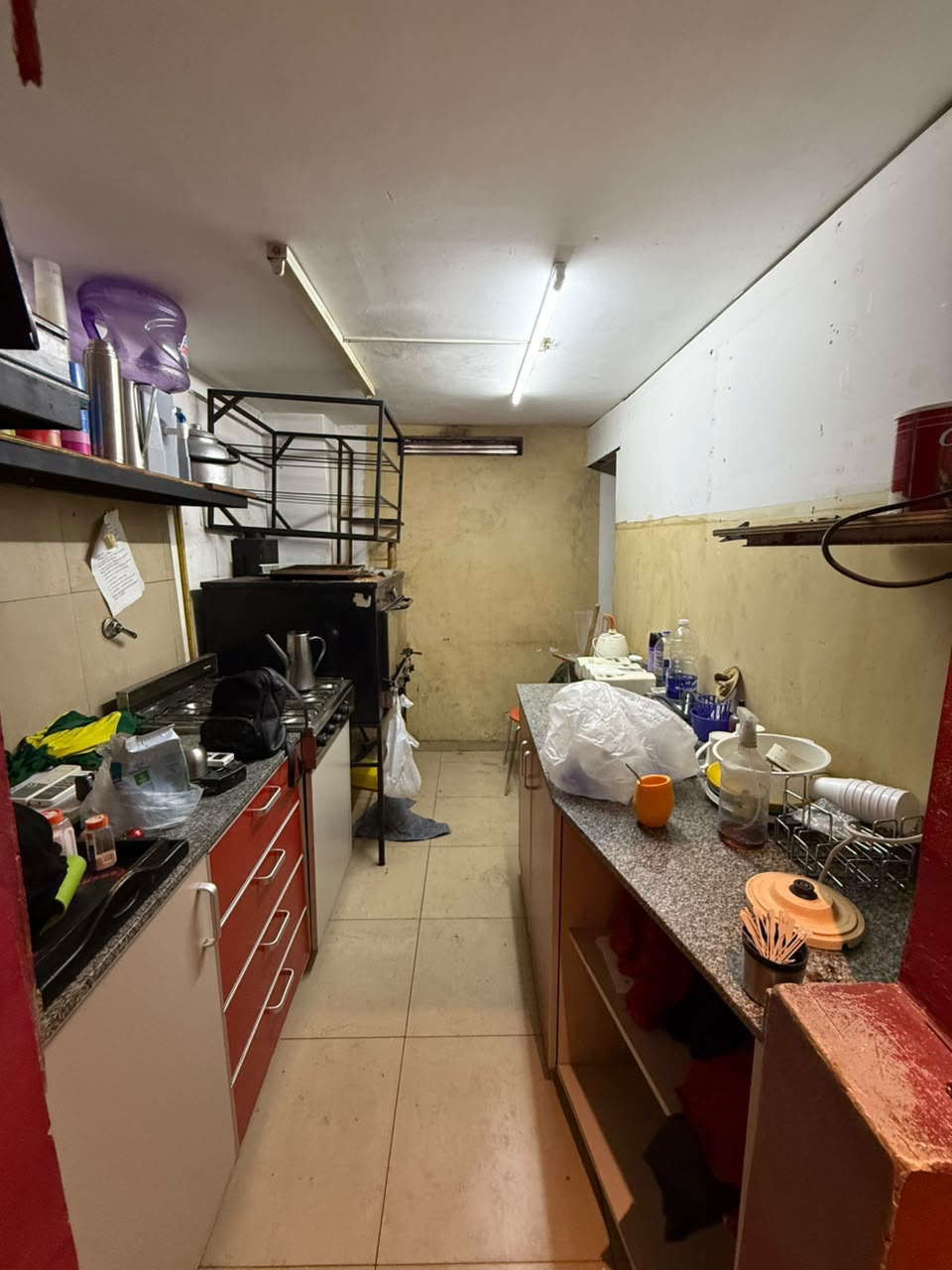 aparopropiedades - Local comercial/Salón en Quilmes centro