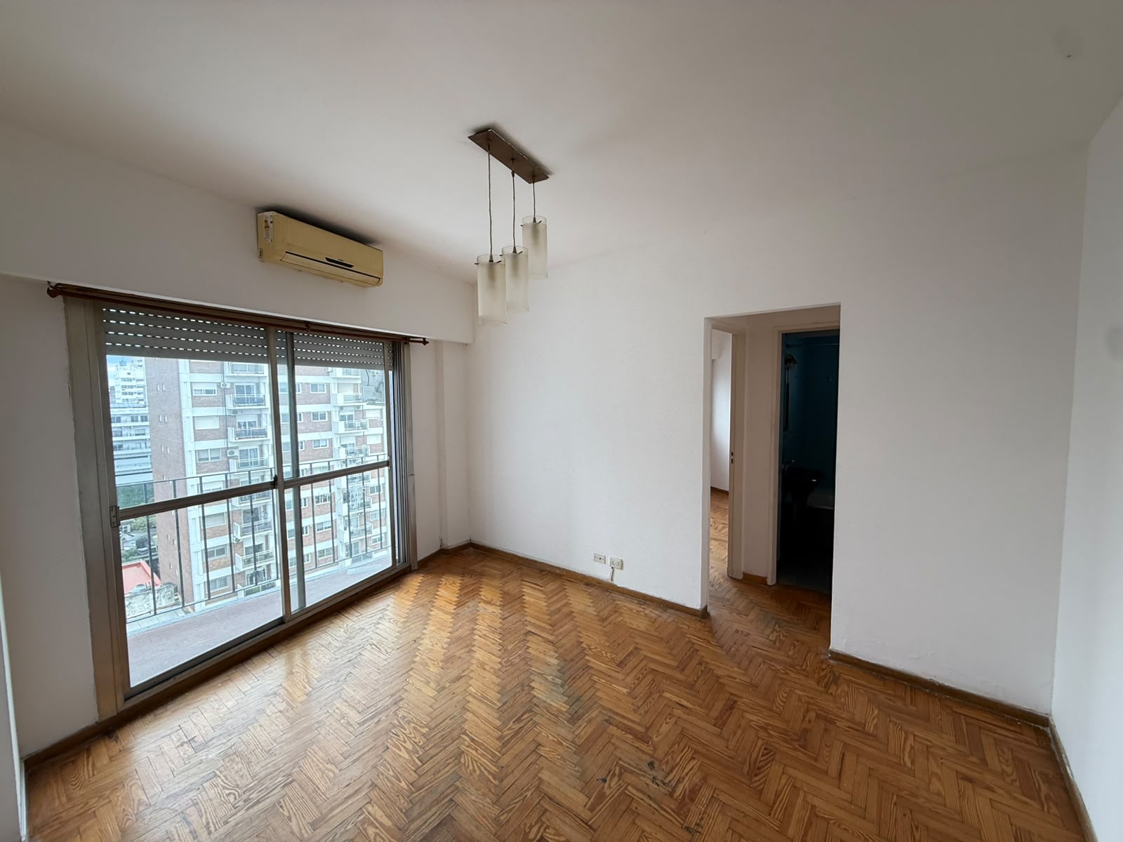 aparopropiedades - Departamento de 3 ambientes en Quilmes centro